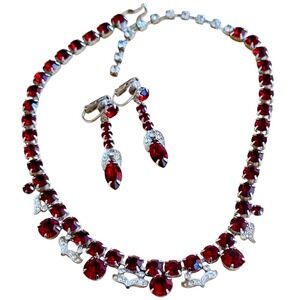 VTG Eisenberg Ice matching Set necklace Earrings red crystal rhinestone Jeweled
